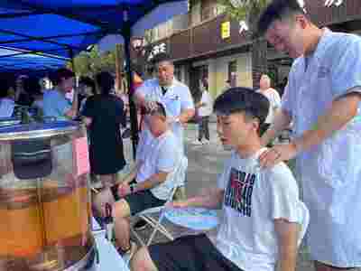 咸陽老街 當古韻街巷涌動中醫(yī)藥文化潮，滋養(yǎng)現代營養(yǎng)健康新風尚